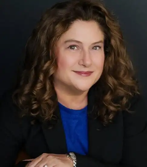 Lori Lyons, Dayton-area realtor with Glasshouse Realty